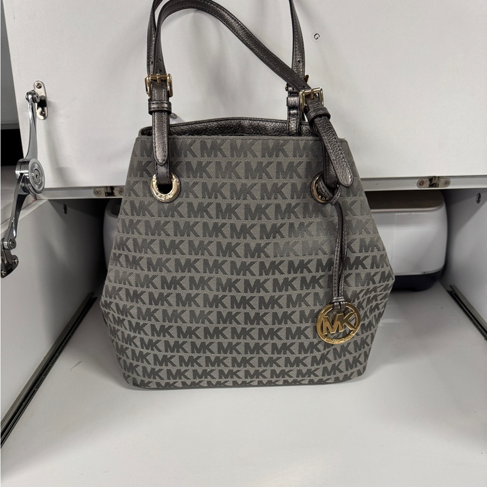 Michael Kors Shoulder Bag Grey Canvas